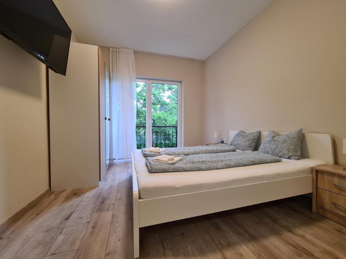 Oet Fenyo Apartmanhaz Шиофок Экстерьер фото
