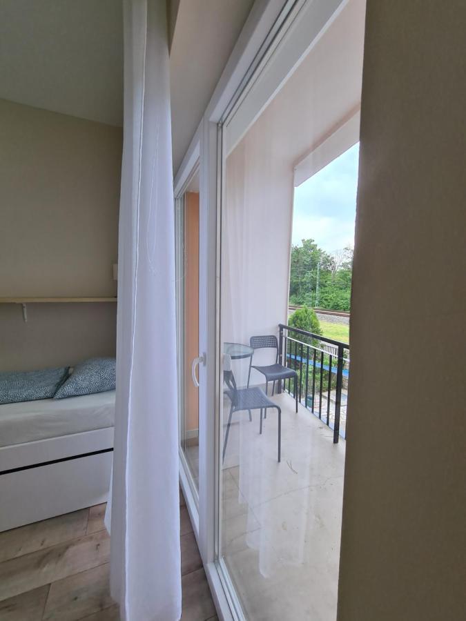 Oet Fenyo Apartmanhaz Шиофок Экстерьер фото